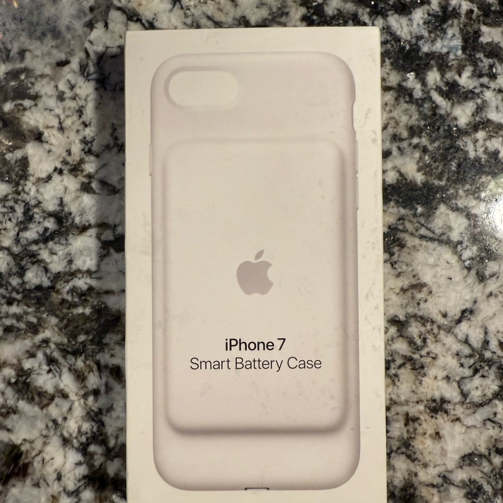 Apple iPhone 7 Smart Battery Case